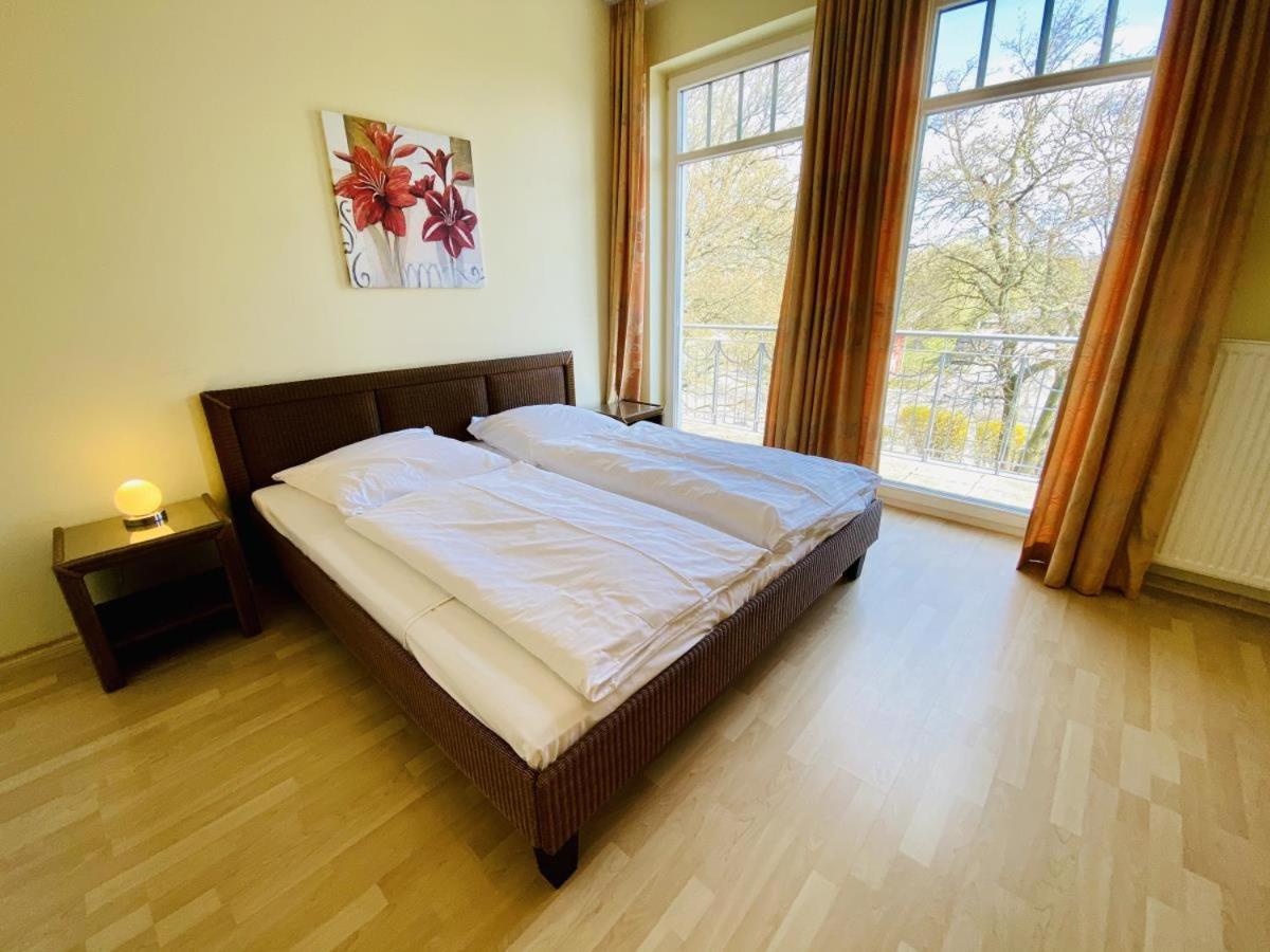 רוסטוק Lotsenhaus/Ostseetoern מראה חיצוני תמונה
